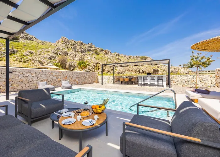 10 Hozan Villa Kolymbia