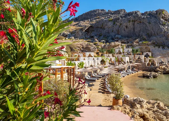 10 Hozan Вилла *