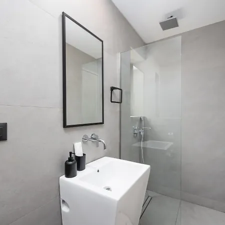 10 Hozan * Kolímbia